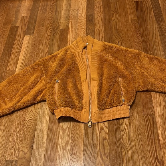 NWOT Free People Gear Up Sherpa Jacket S or M - Picture 7 of 17